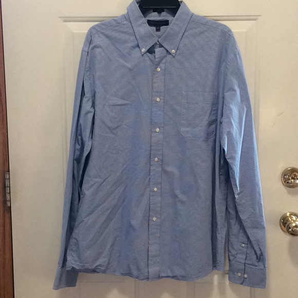 Tommy Hilfiger Other - Tommy Hilfiger Slim Fit Buttoned Shirt 17